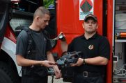 "Wakacyjny Express Czytelmaniaków" - wizyta w jednostce Państwowej Straży Pożarnej w Wyszkowie i w Komendzie Powiatowej Policji w Wyszkowie, 