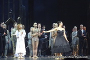 Nieformalna grupa miłośników opery i baletu w Teatrze Wielkim na balecie „Dracula”, fot. Elżbieta Szczuka (Nowy Wyszkowiak)